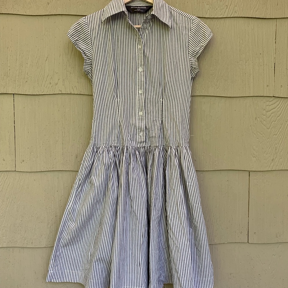 Norma Kamali White and Navy Pinstripe Midi Dress EUC